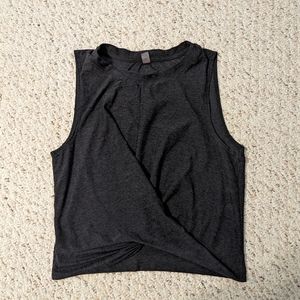 Beyond yoga twist front tank